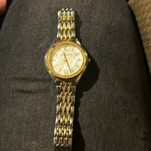 it’s a 160 dollar watch but I’m only asking 130 so I can buy me a laptop